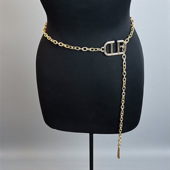 Chic Geometric Metal Waist Chain - Picture 5 of 9